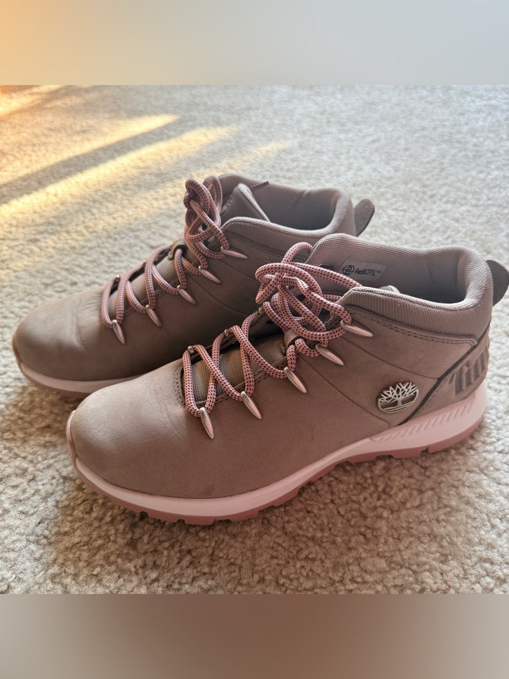 Timberland Sprint Trekker Mid Women’s Hiking Boots Taupe Pink Size 6.5